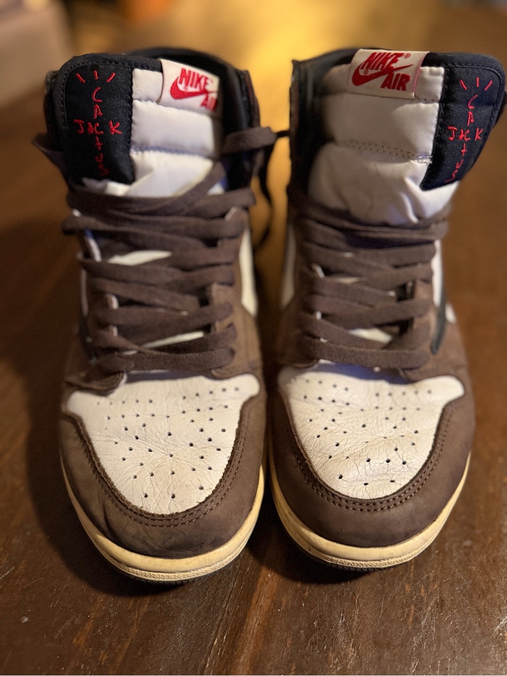 Fashion Air Jordan 1 Retro High OG "Mocha" - 10M - Picture 2 of 10